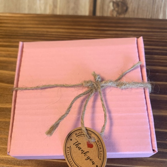 Love - Picture 5 of 5